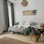 J21 Apartment By Cathedral Alcazar